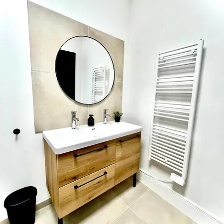 Le 84-appartement 5 Min De Strasbourg Centre-8 Personnes- Kids Friendly, Jeux, Arcade, Flechettes *